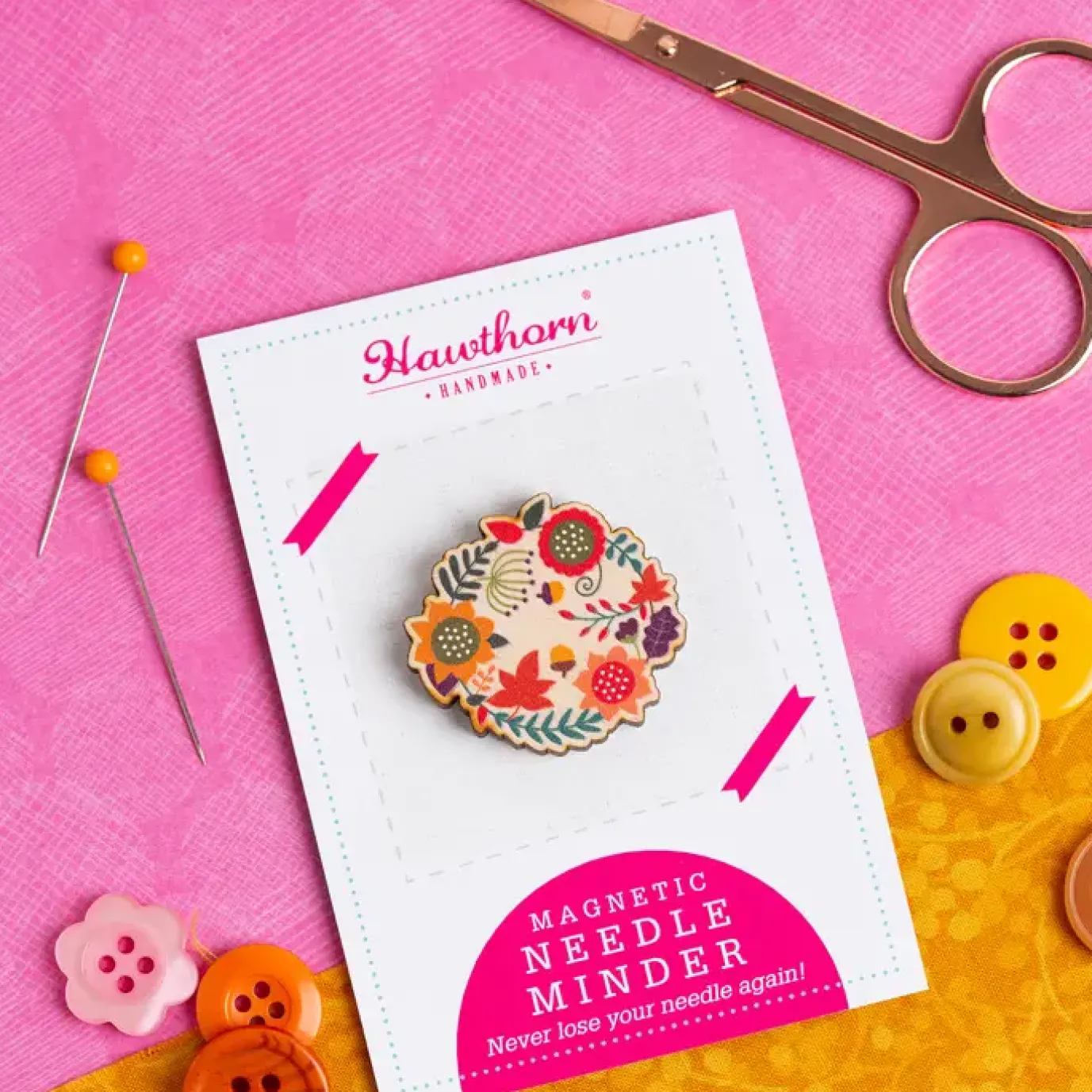 Autumn Leaves Magnetic Needle Holder