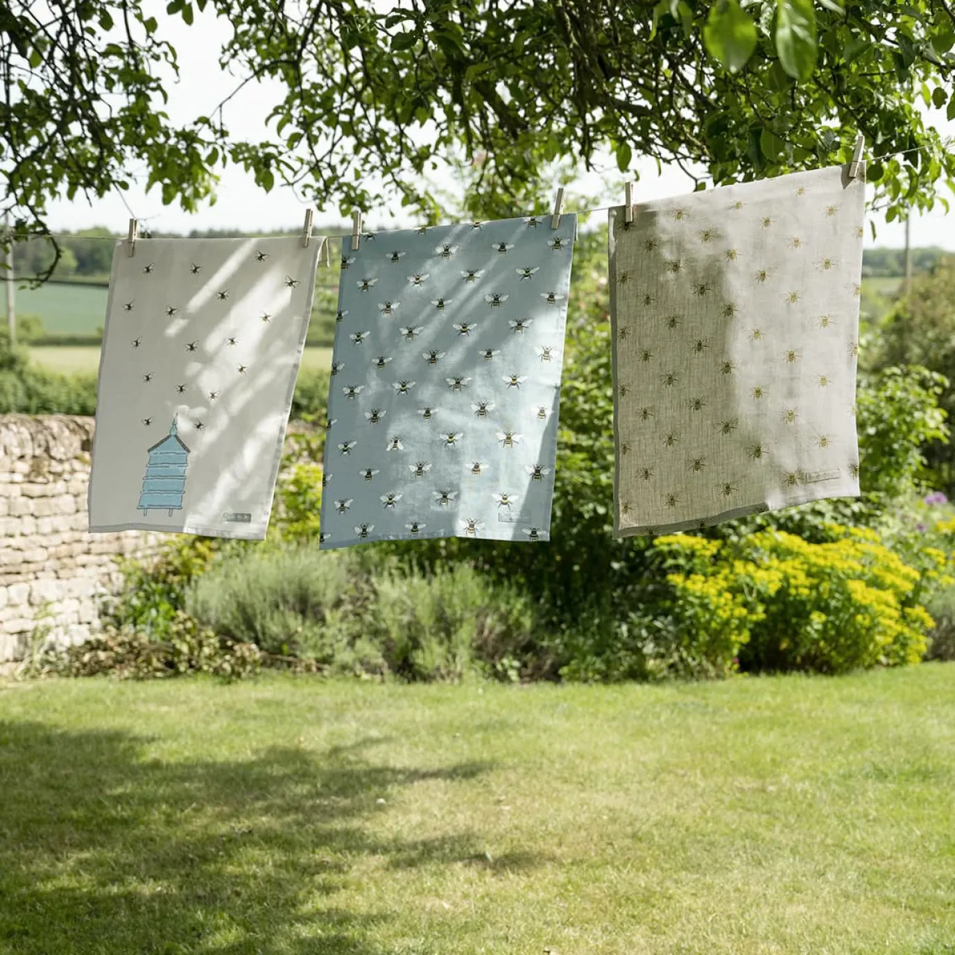 Bees Linen Tea Towel