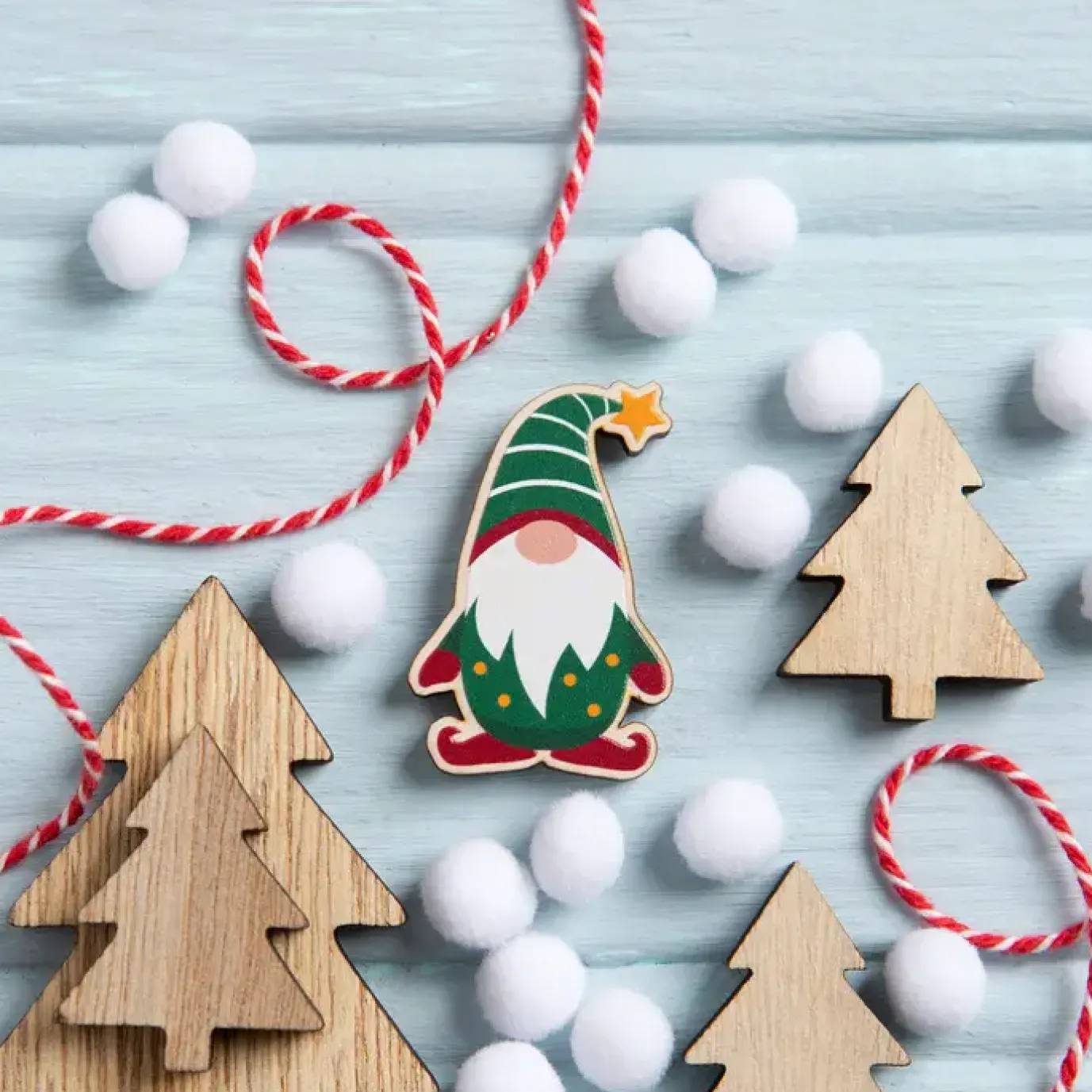 Christmas Gnome Magnetic Needle Holder