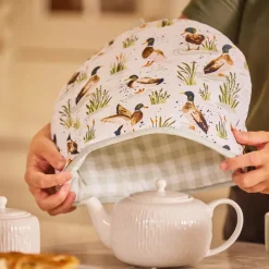 Farmhouse Ducks Tea Cosy