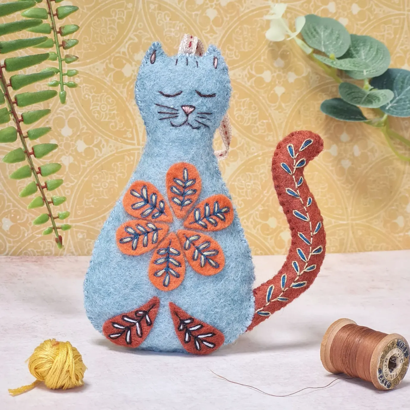 Folk Embroidered Cat Craft Mini Kit