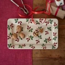 Folk Rosehip Medium Oblong Plate