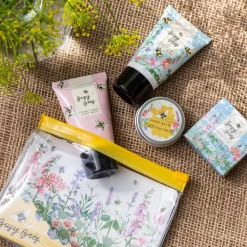 Heathcote & Ivory Busy Bee Hand Care Set