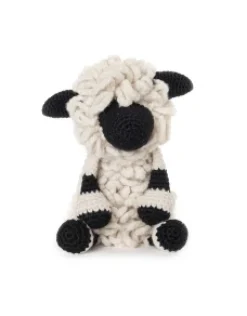 Lisa the Blacknose Sheep Crochet Kit