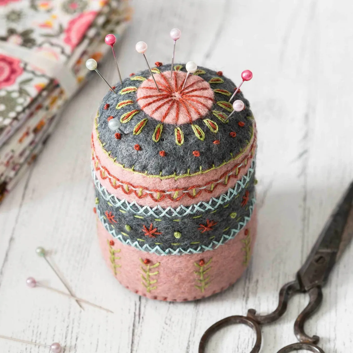Pincushion Felt Craft Mini Kit