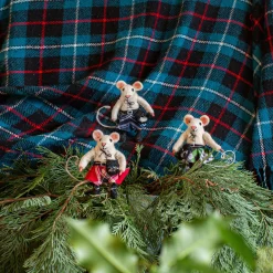 Scottish Felt Mouse in Red Kilt