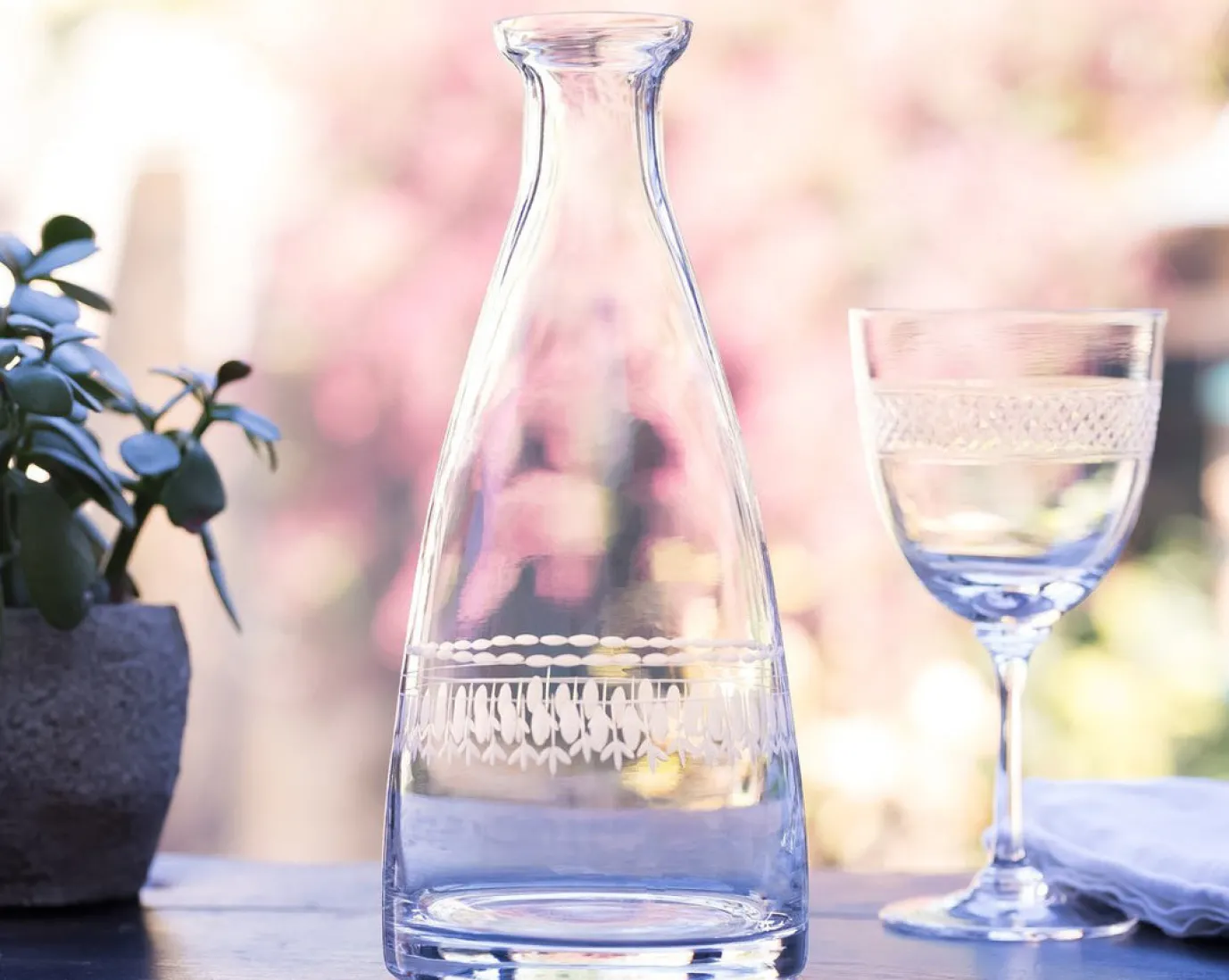 Table Carafe with Ovals Design by The Vintage List