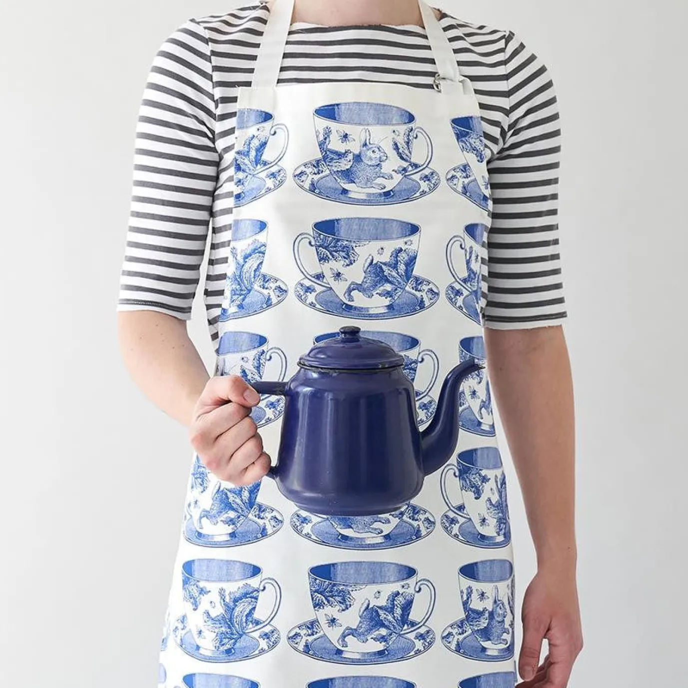 Teacup Apron