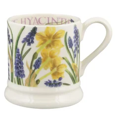Tete-A-Tete & Grape Hyacinth 1/2 Pint Mug