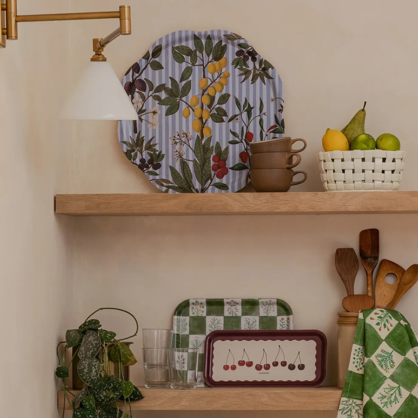 15th Century Illustrated Herbs Birchwood Tray