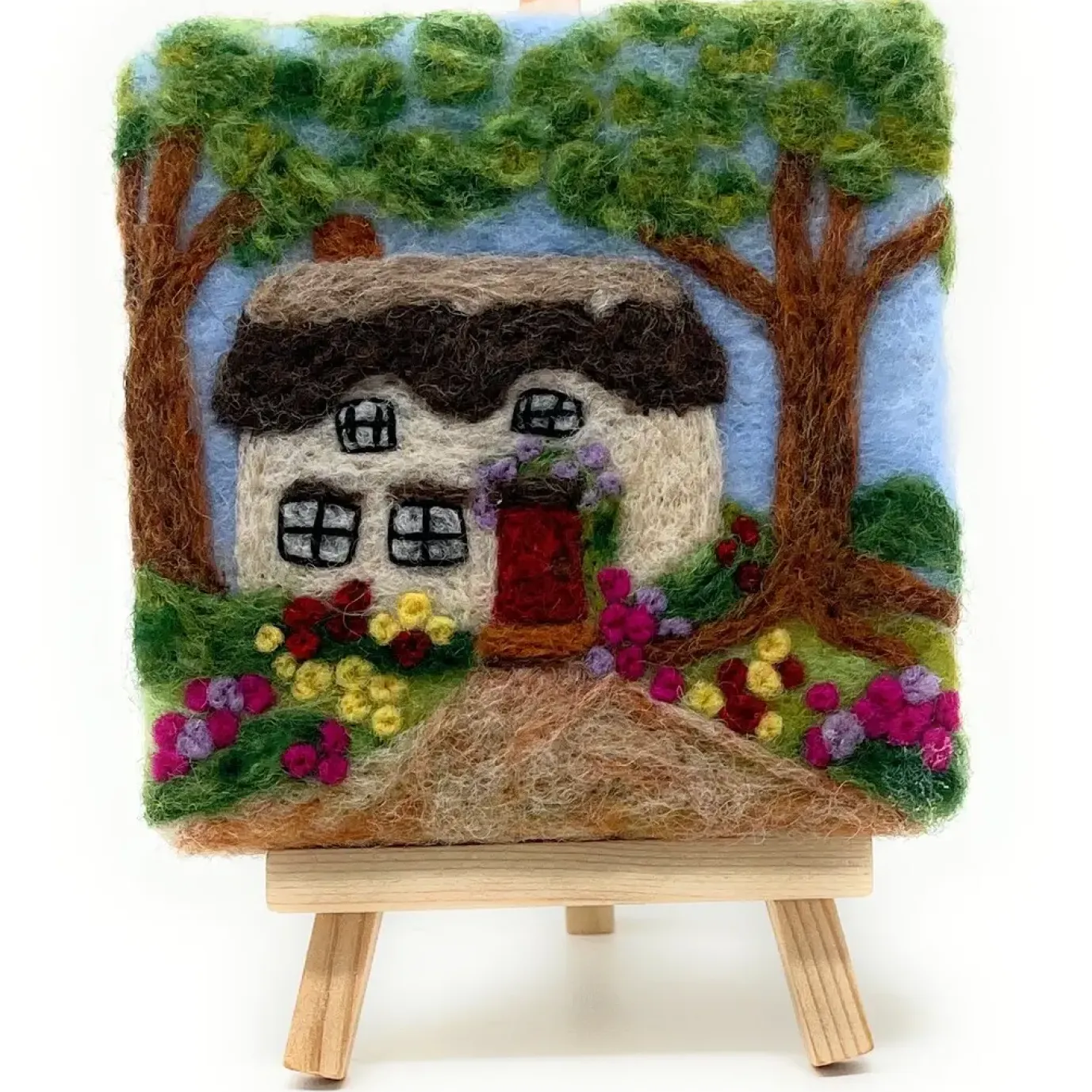 Thatched Cottage Paint with Wool Needle Felting Kit