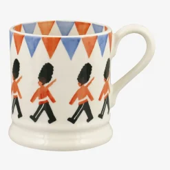 Trooping The Colour 1/2 Pint Mug