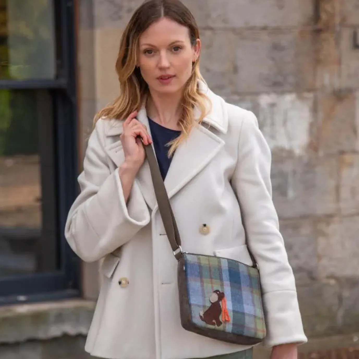 Tweed Applique Brown Dog Messenger Bag