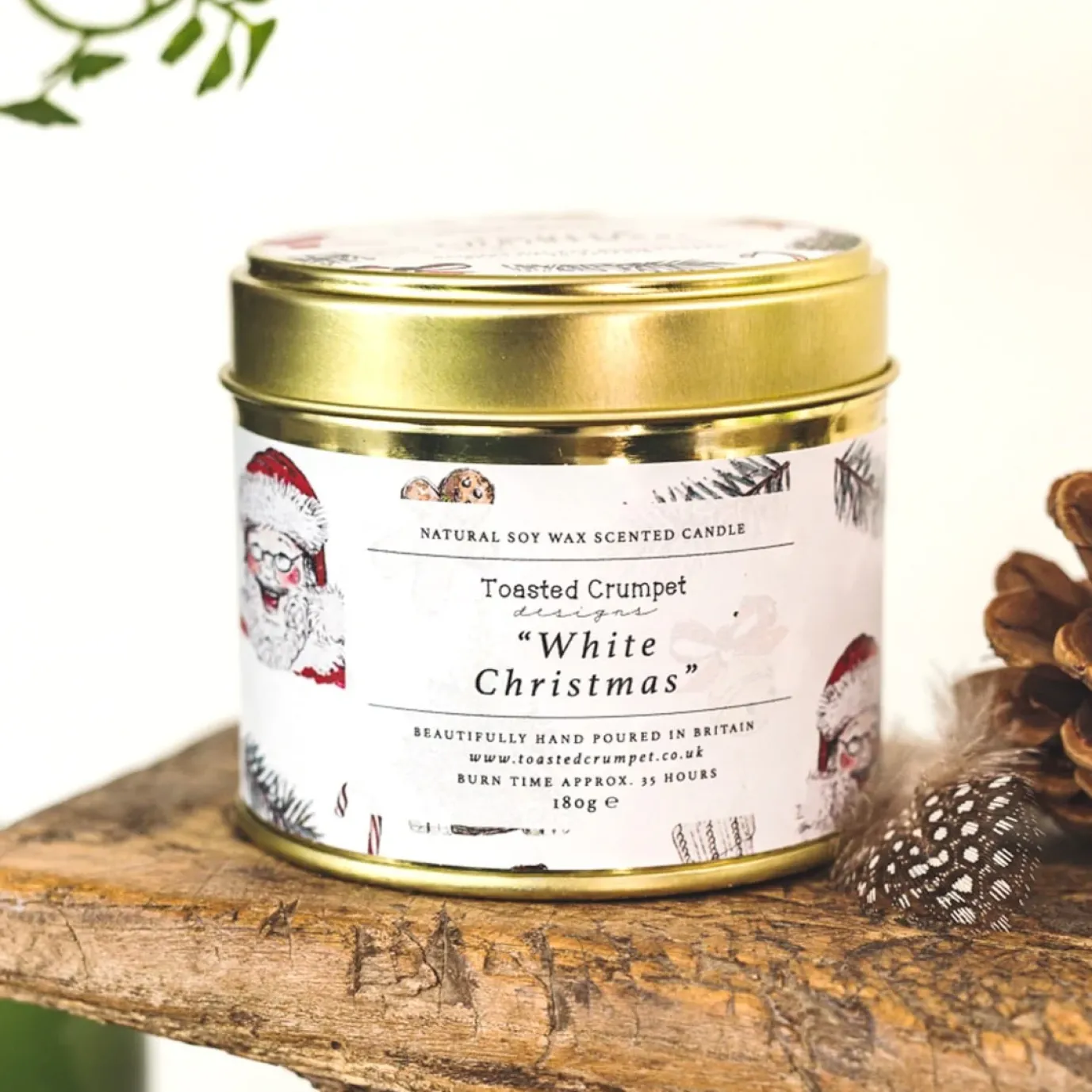 'White' Christmas Candle in a Matte Gold Tin