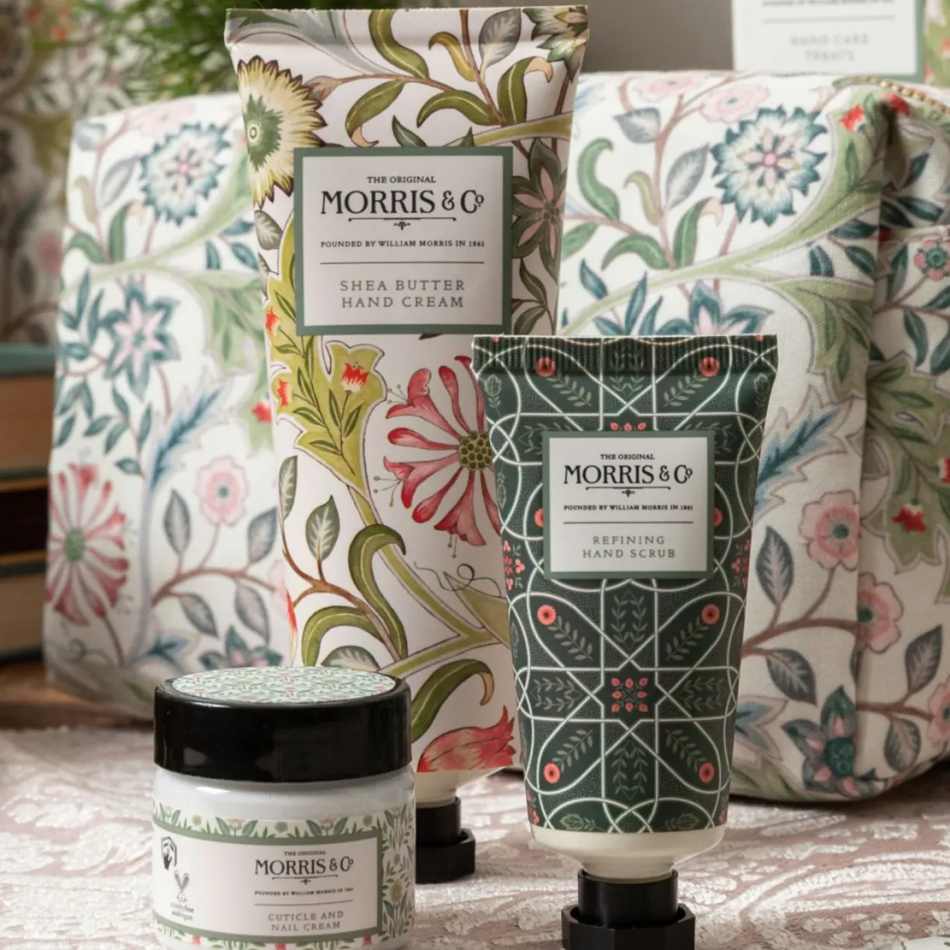 William Morris Jasmine Green Tea Hand Care Treats Set